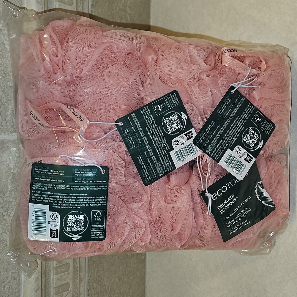 New Sealed EcoTools Rosy Pink Bath Poufs Collection. 6 Poufs In Package